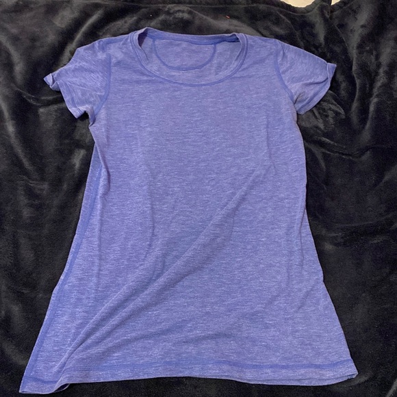 Lululemon shirt - Picture 1 of 2